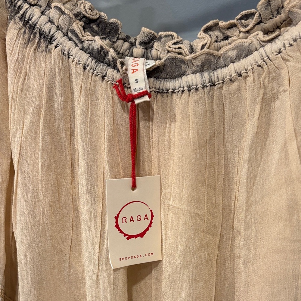 RAGA Beige/Tan Mini Skirt - Picture 2 of 4